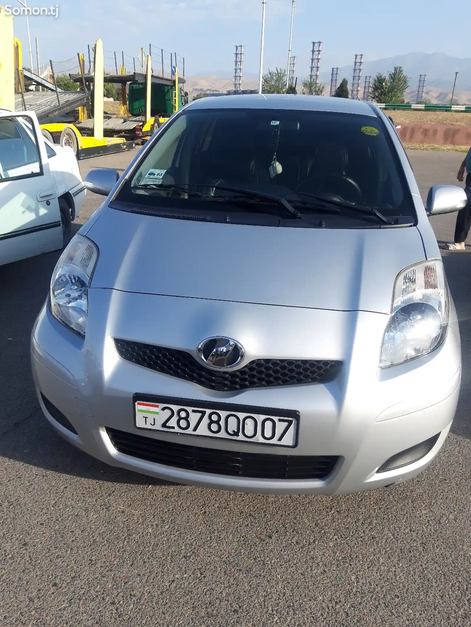 Toyota Vitz, 2010-4