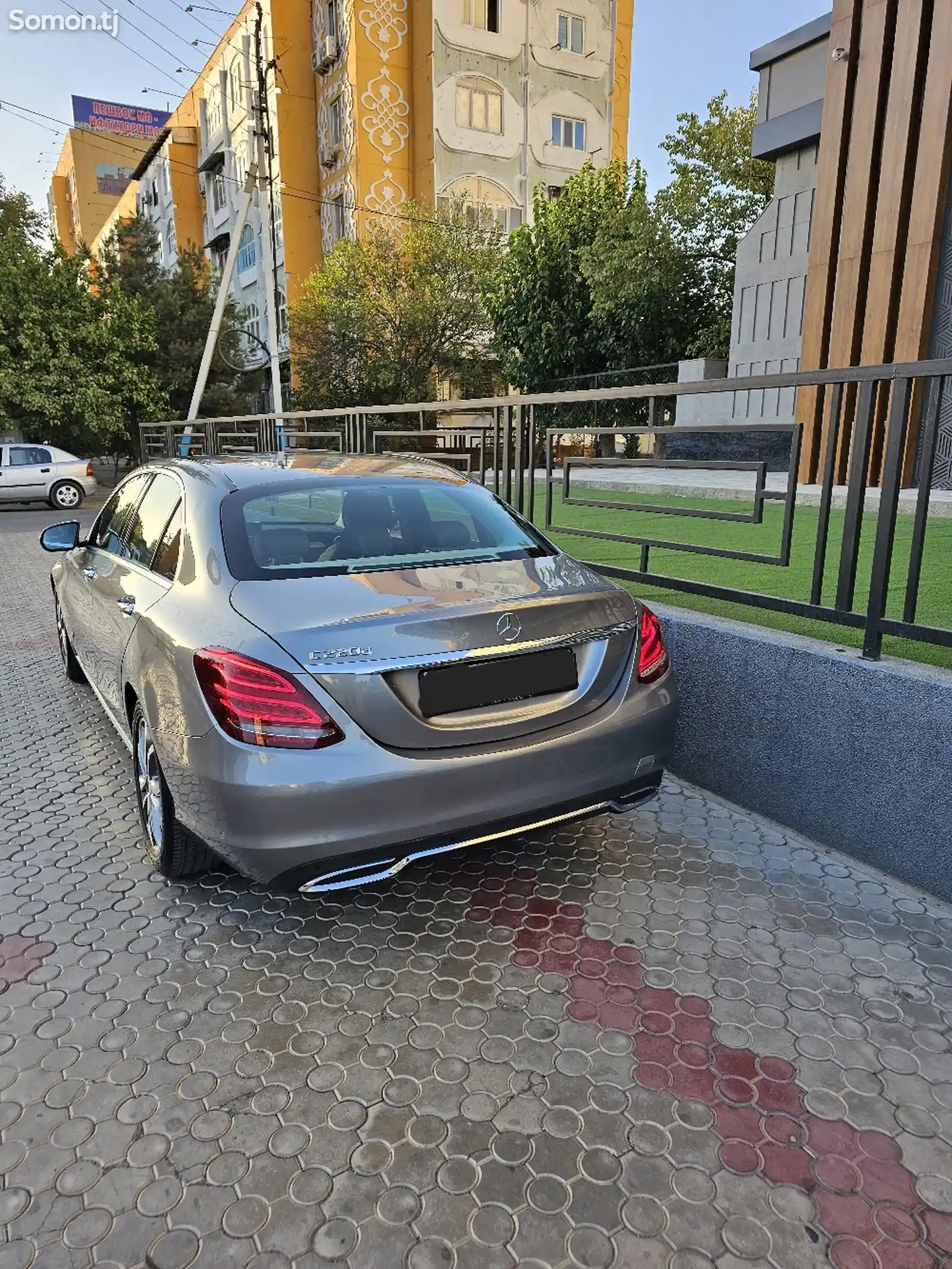 Mercedes-Benz C class, 2017-12