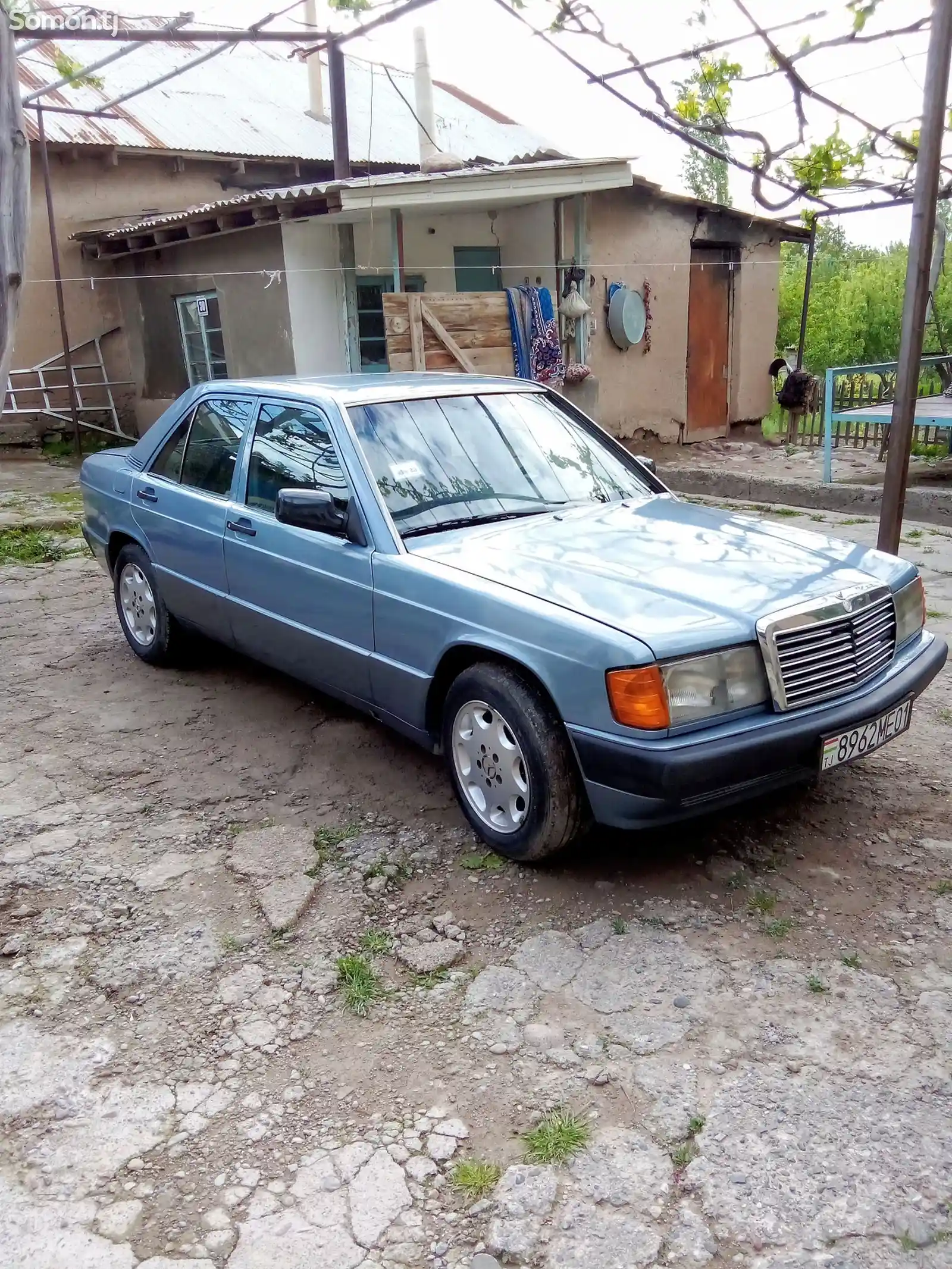 Mercedes-Benz W201, 1990-3