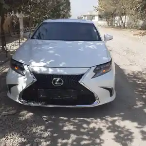 Lexus ES series, 2014