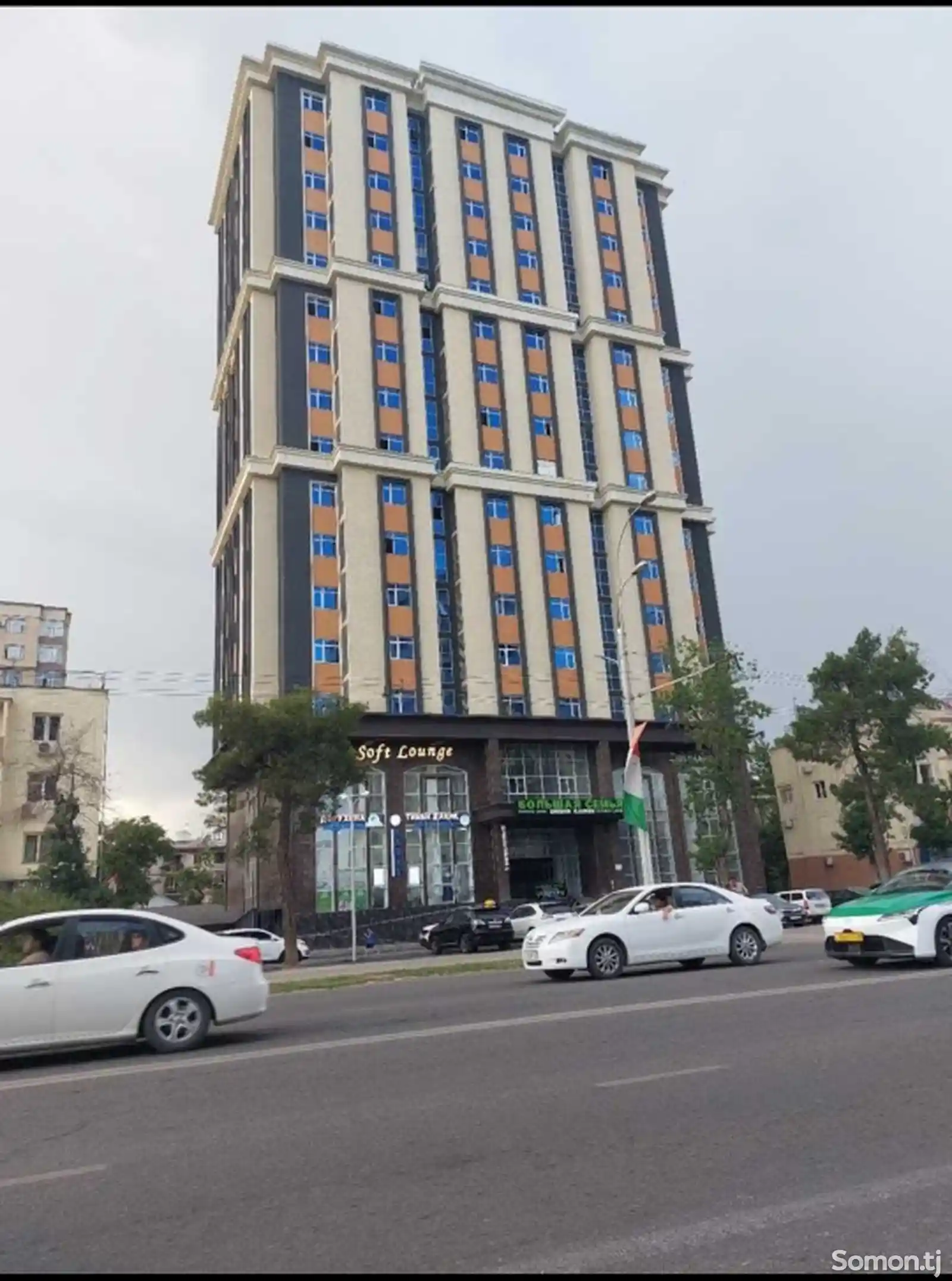 2-комн. квартира, 13 этаж, 77м², Сирк-1