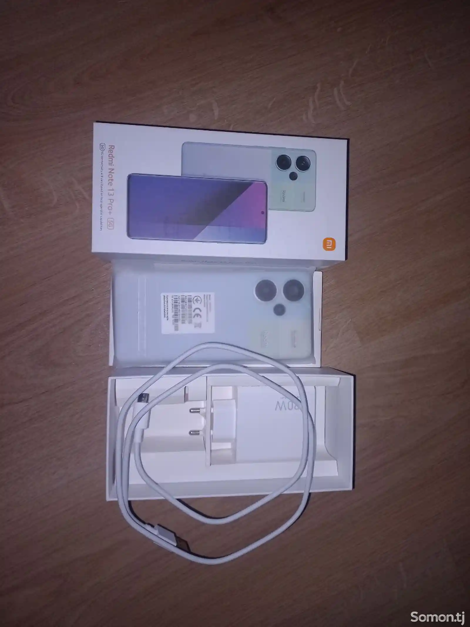 Xiaomi Redmi Note 13 Pro+ 5G 12/512GB-2