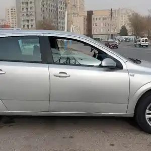 Opel Astra H, 2005