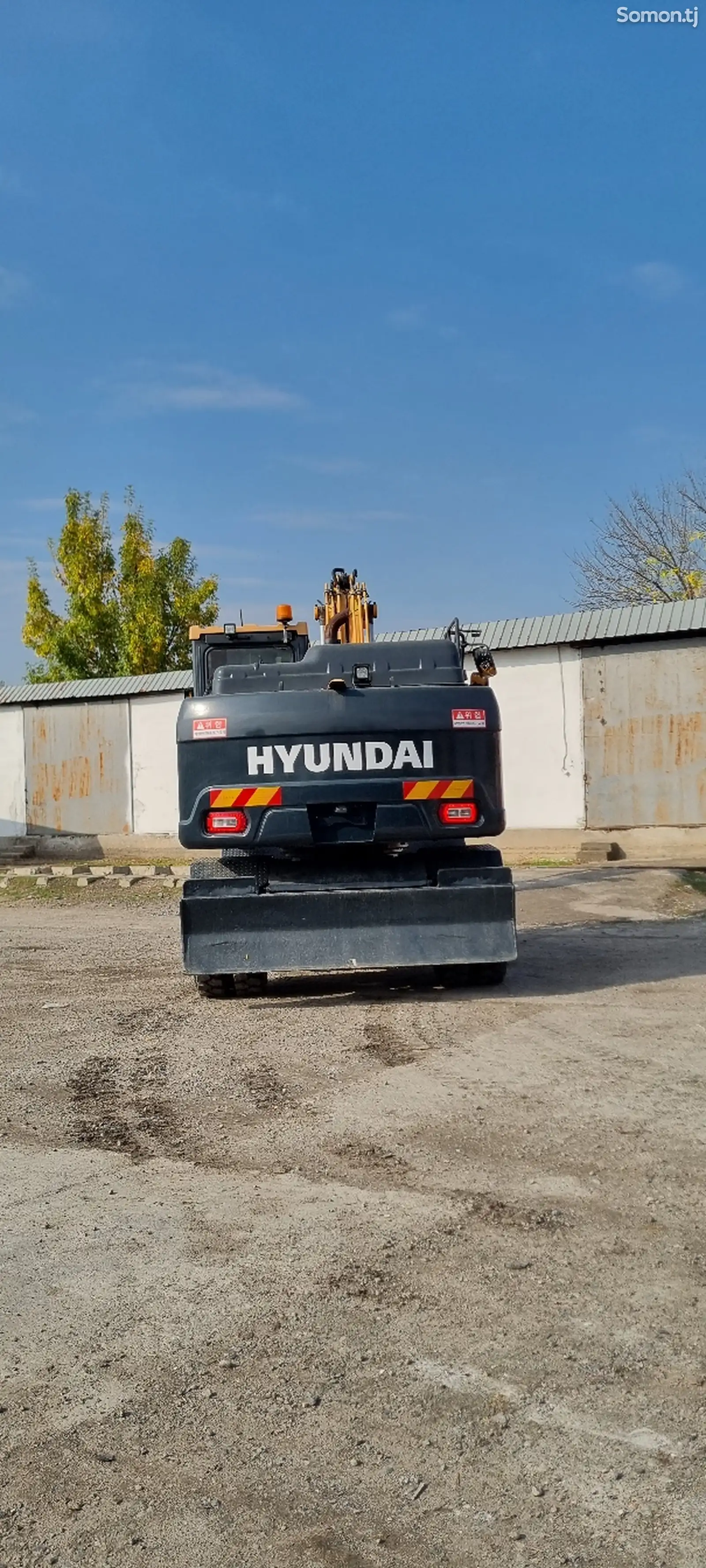 Экскаватор Hyundai HW145-7