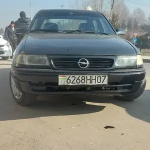 Opel Astra F, 1992