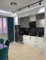 1-комн. квартира, 16 этаж, 50 м², Гранд отель-10