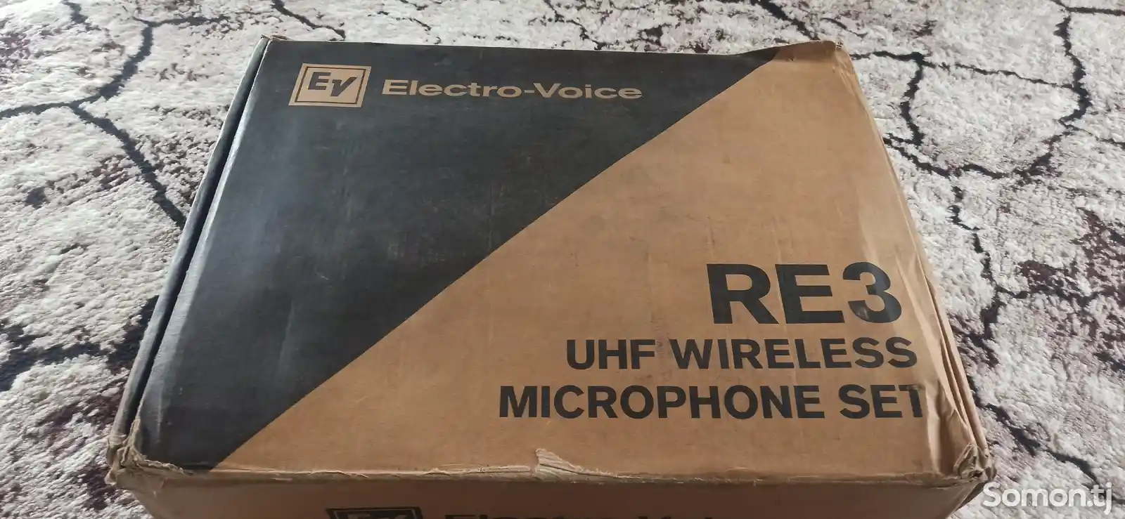 Цифровой безправодной микрофон Ev RE3 Wireless-2