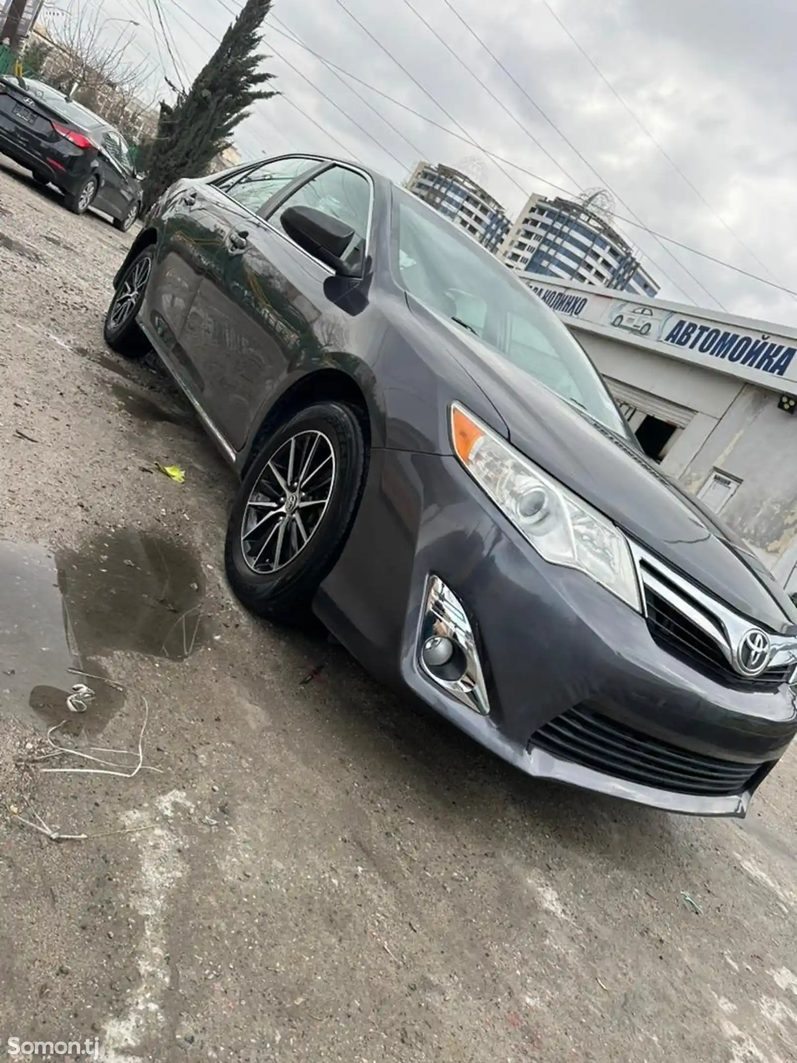 Toyota Camry, 2014-1