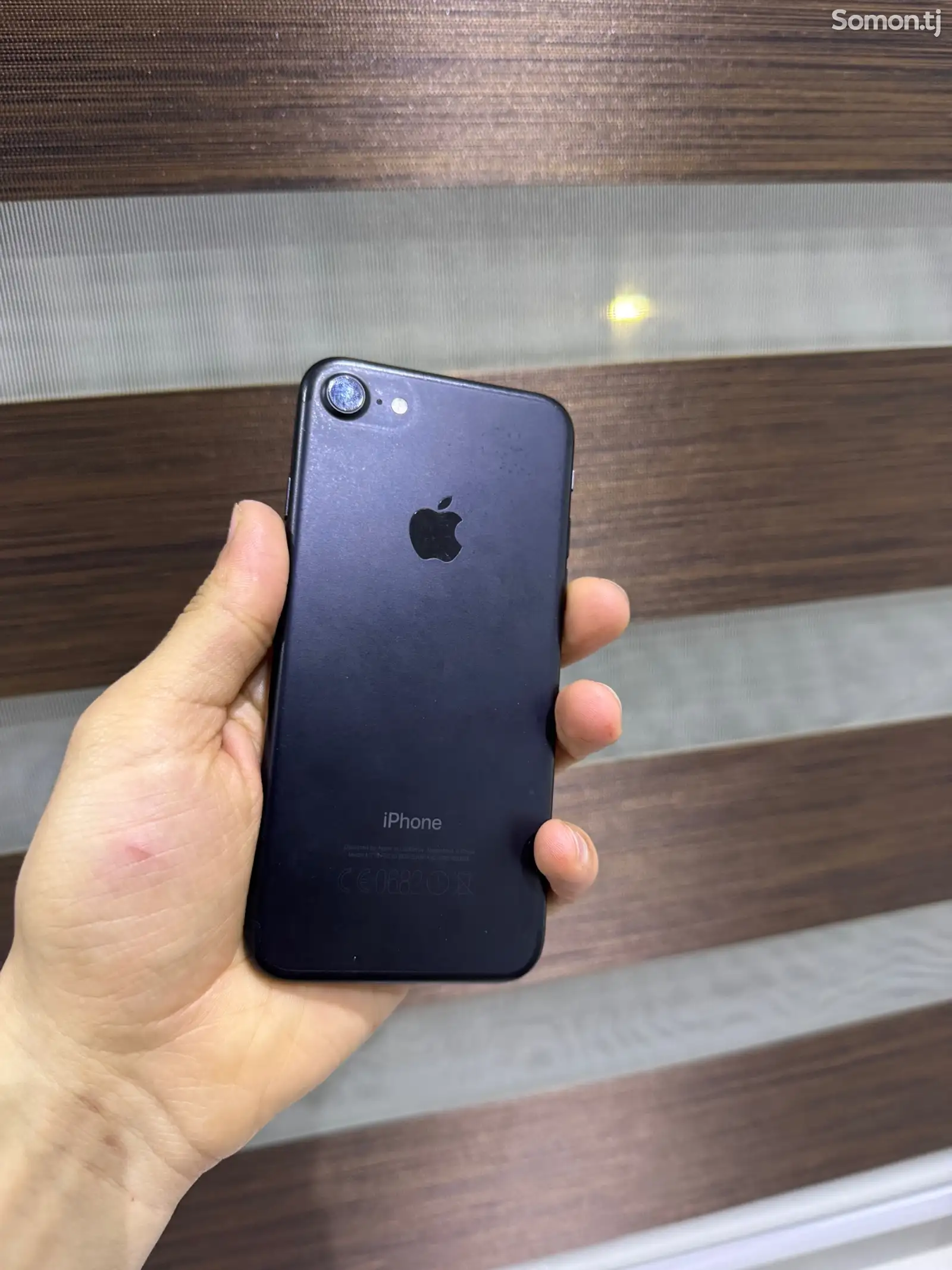 Apple iPhone 7, 32 gb-1