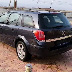 Opel Astra H, 2006