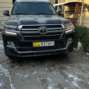 Toyota Land Cruiser, 2016