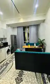 2-комн. квартира, 15 этаж, 94м², Шохмансур-5