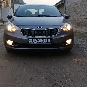 Kia K series, 2015