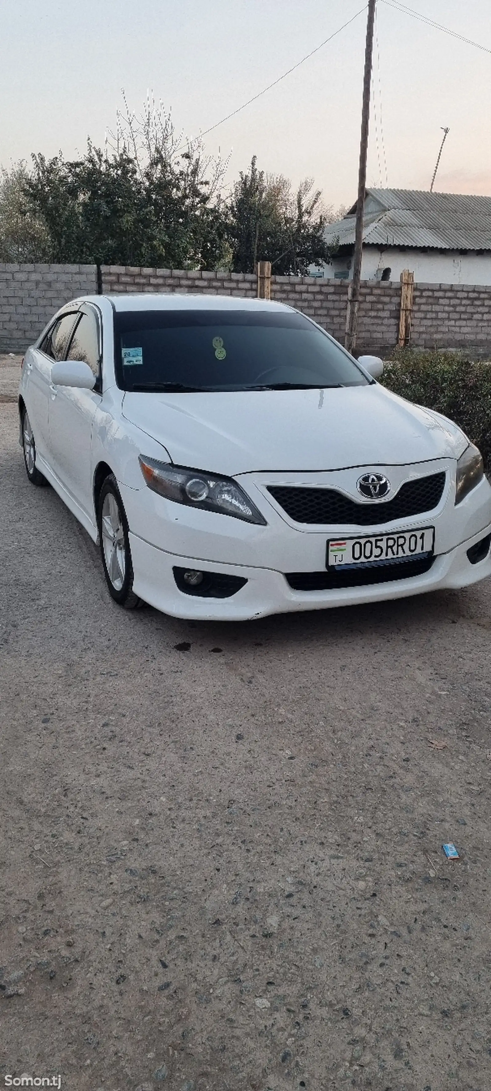 Toyota Camry, 2011-1