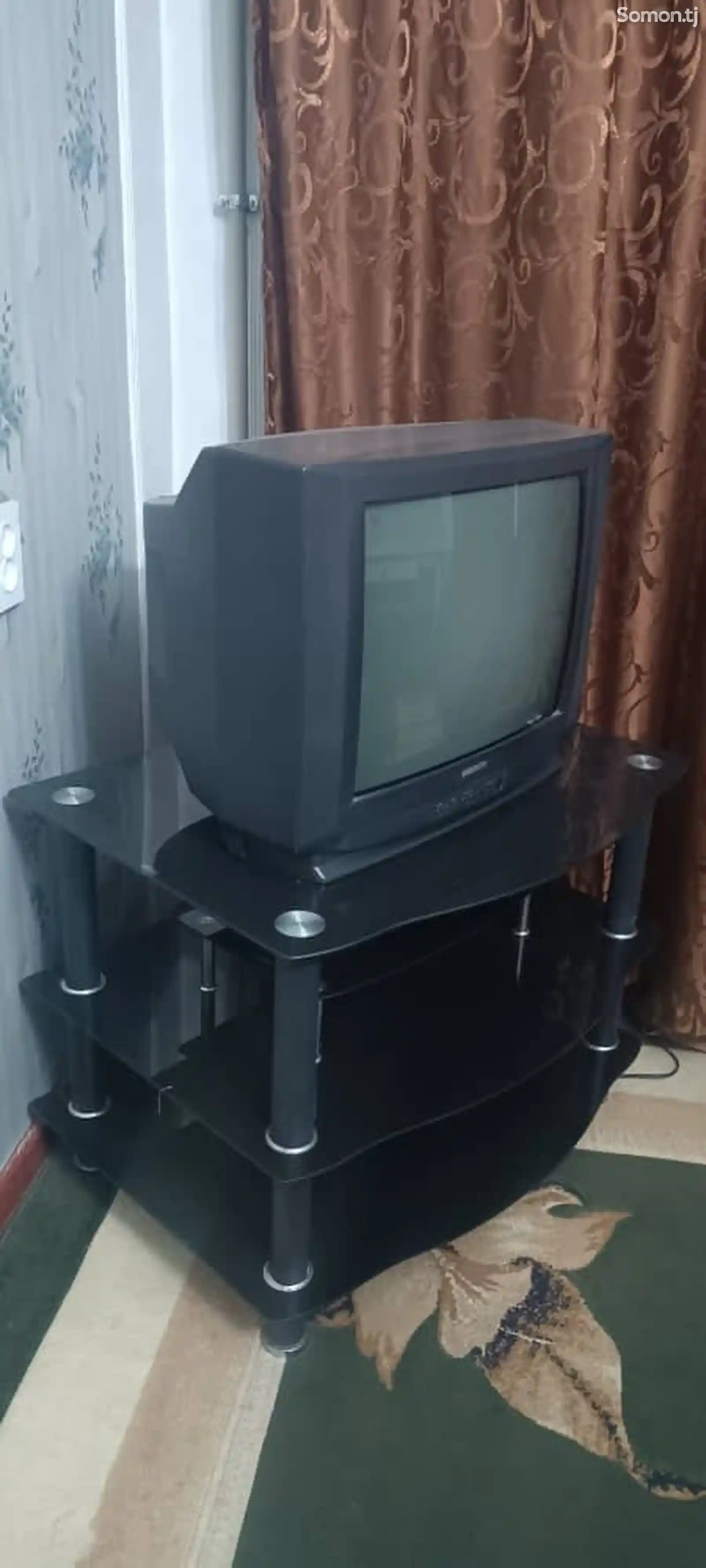 Телевизор Samsung-1