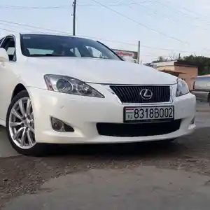 Lexus IS series, 2006