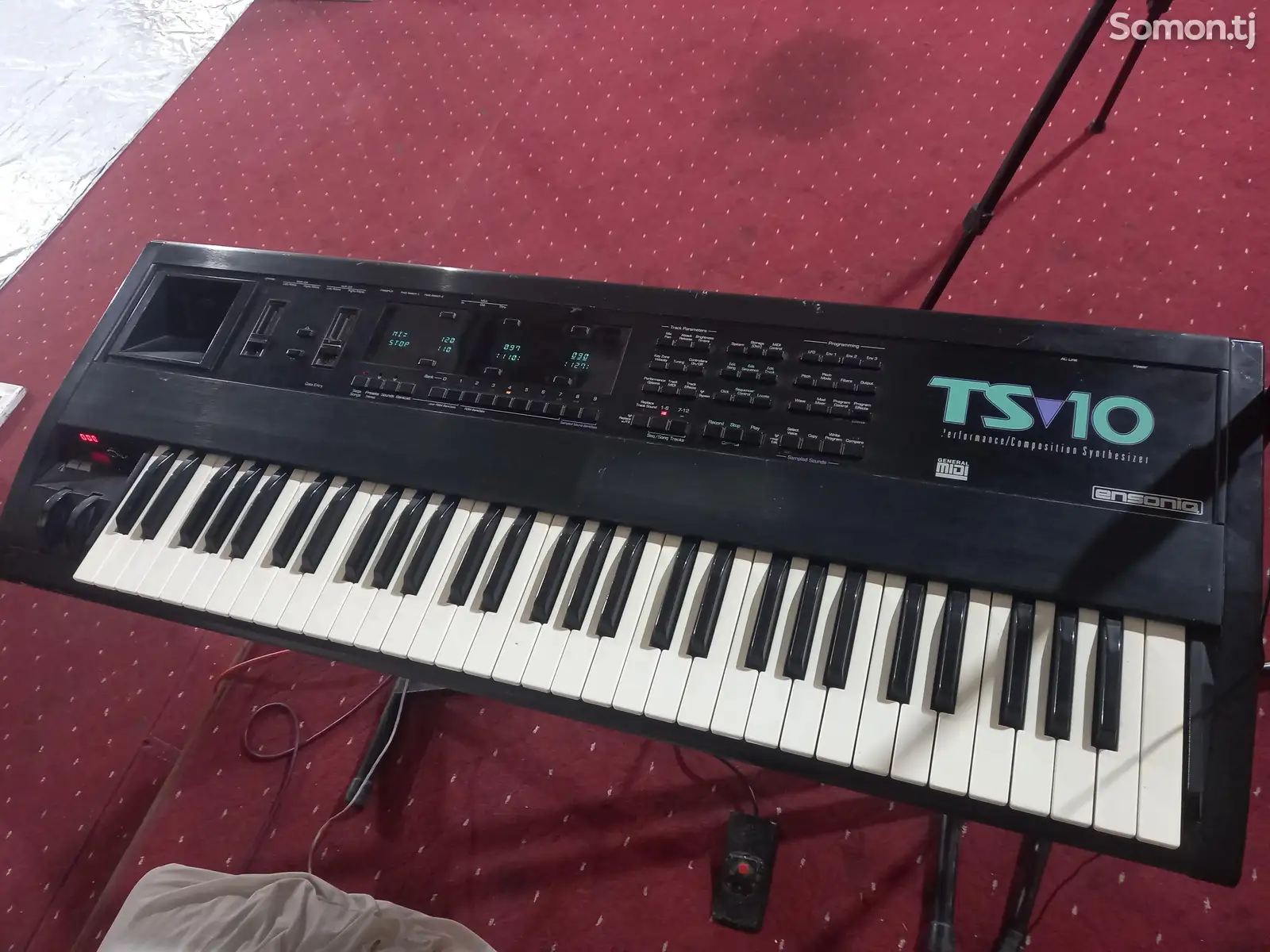 Синтезатор Ensoniq ts 10-3