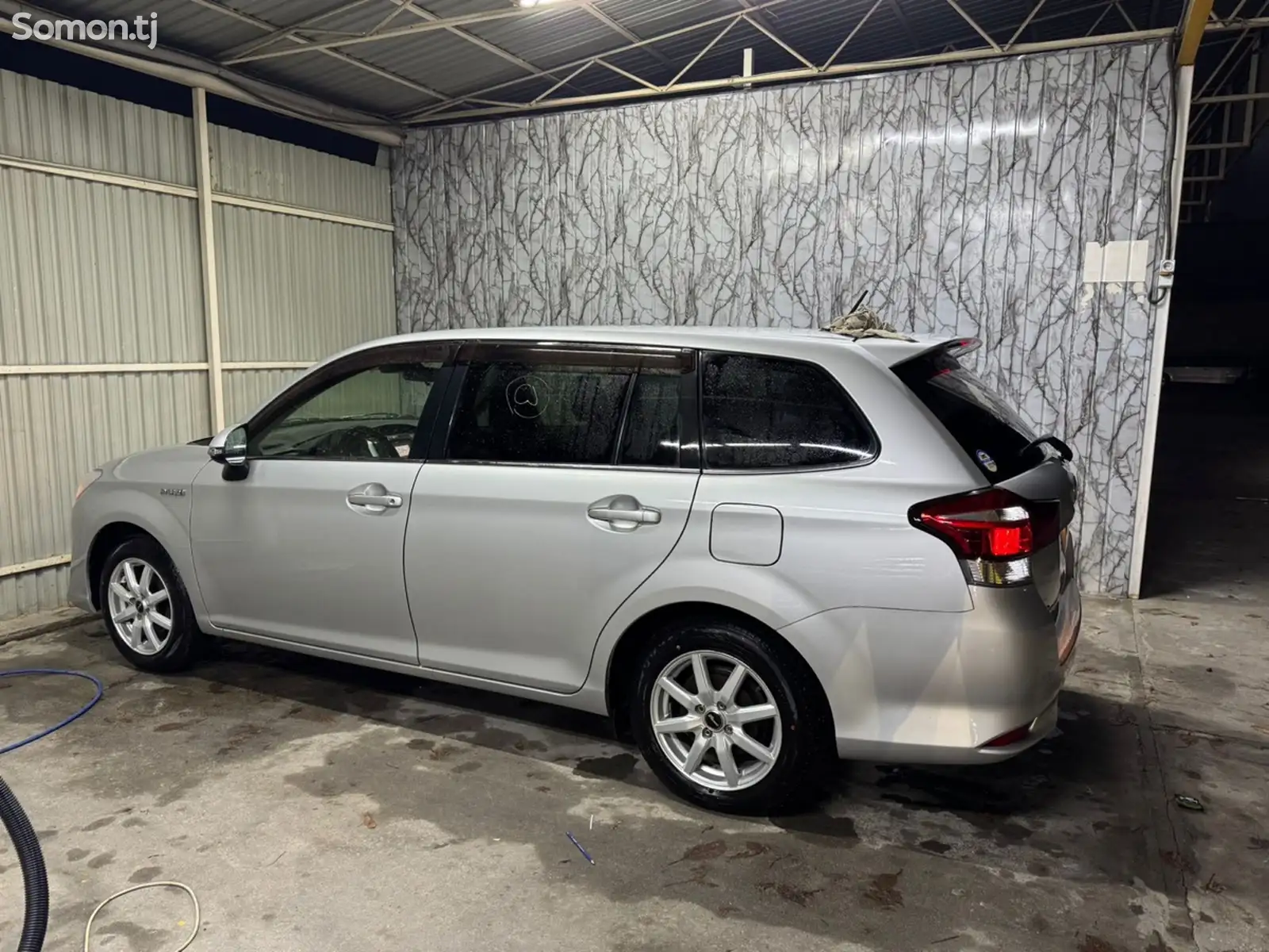 Toyota Fielder, 2015-1