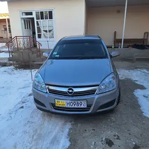 Opel Astra H, 2009