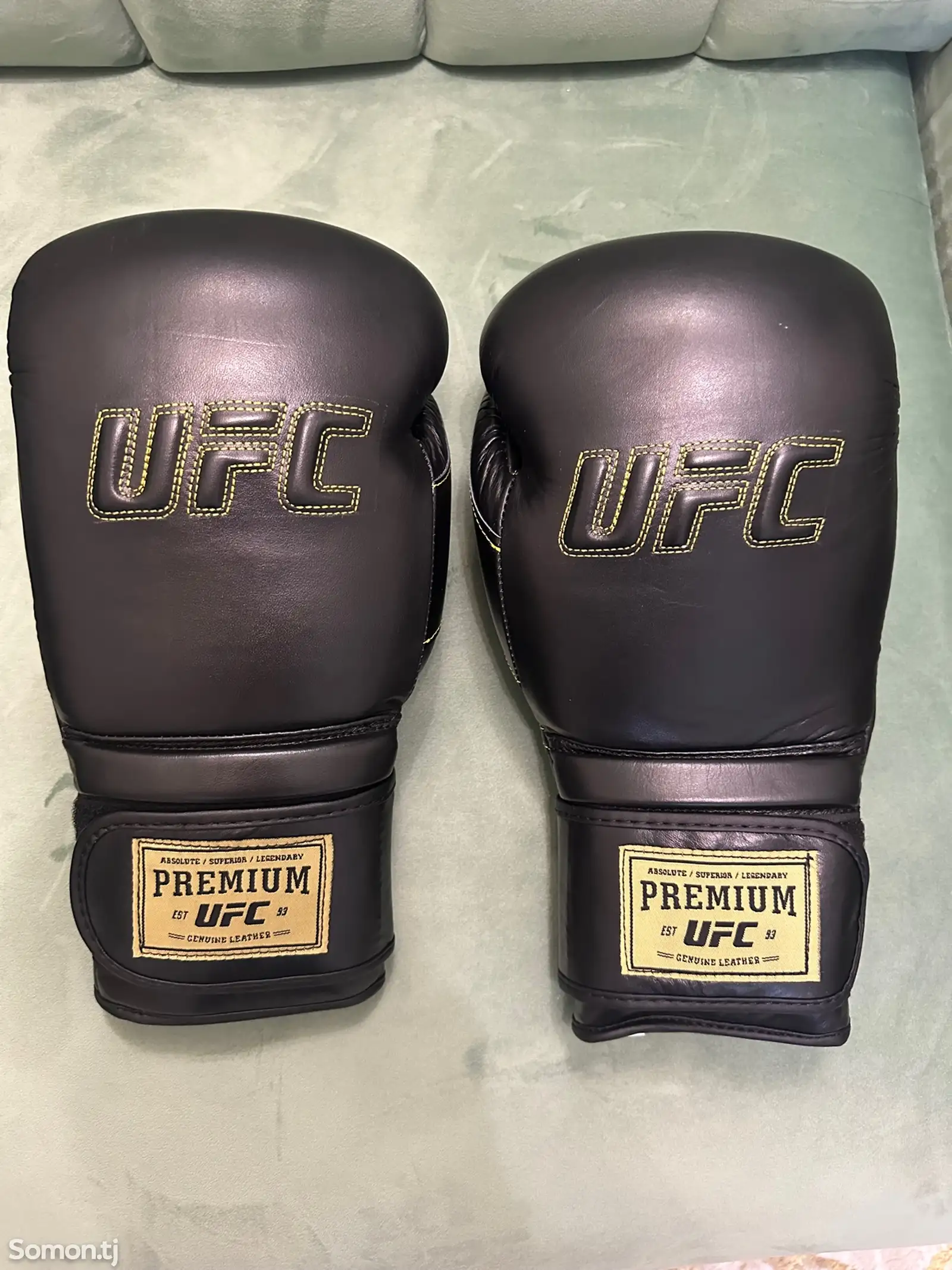 UFCPRO боксерские перчатки 16OZ-1