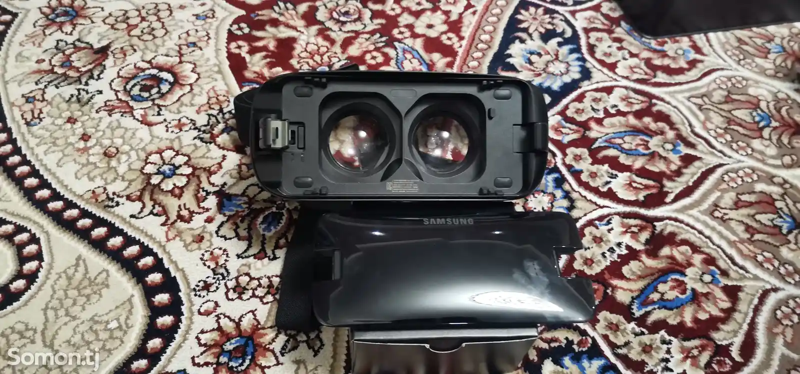 Очки виртуальной реальности Gear VR-4