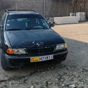 Opel Astra F, 1992