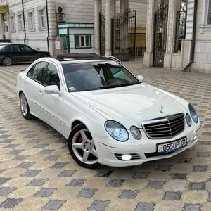 Mercedes-Benz E class, 2008