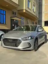 Hyundai Elantra, 2018-4