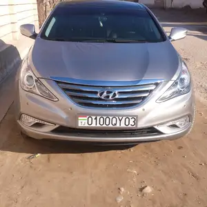 Hyundai Sonata, 2013