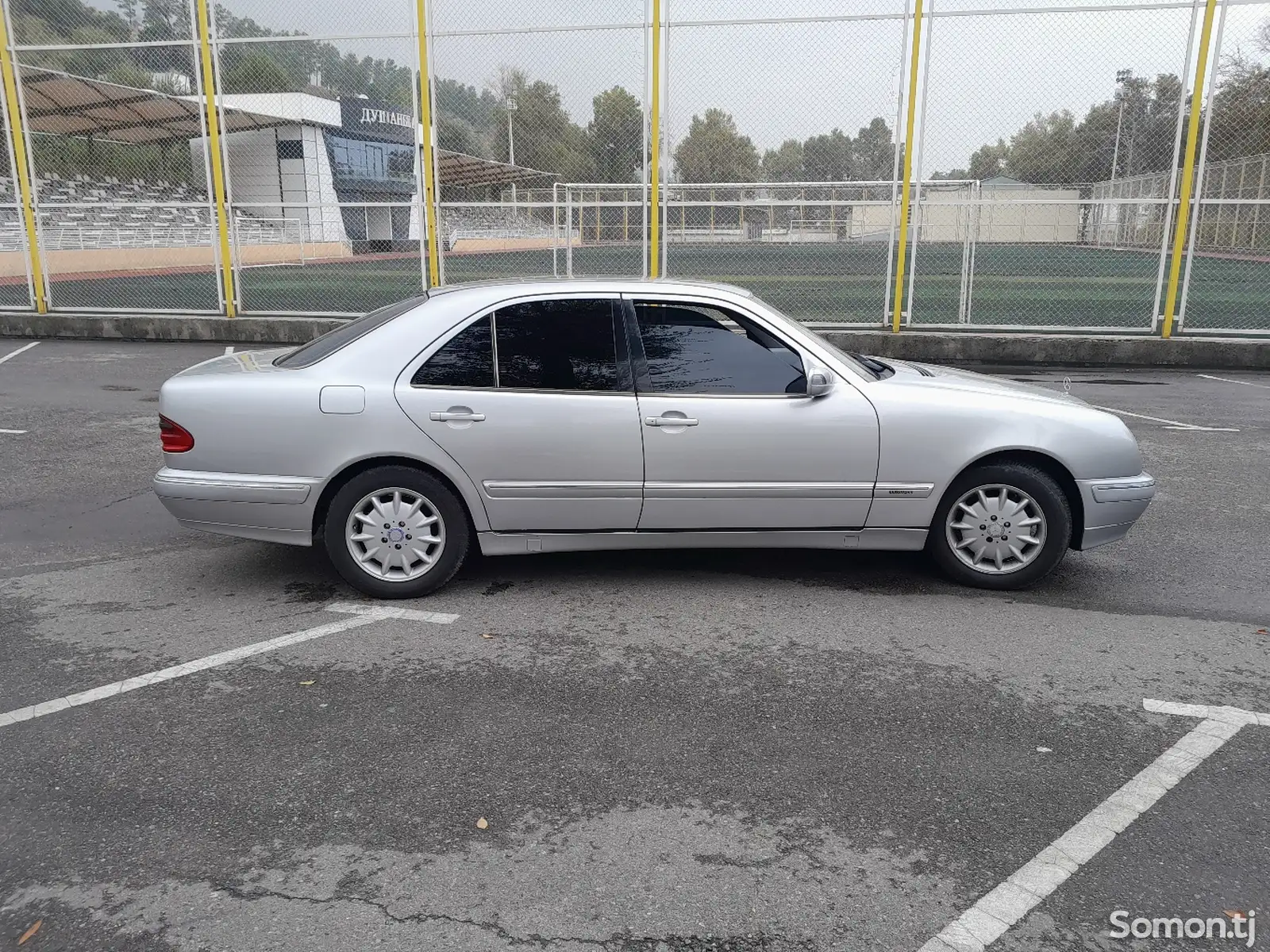 Mercedes-Benz E class, 2000-2