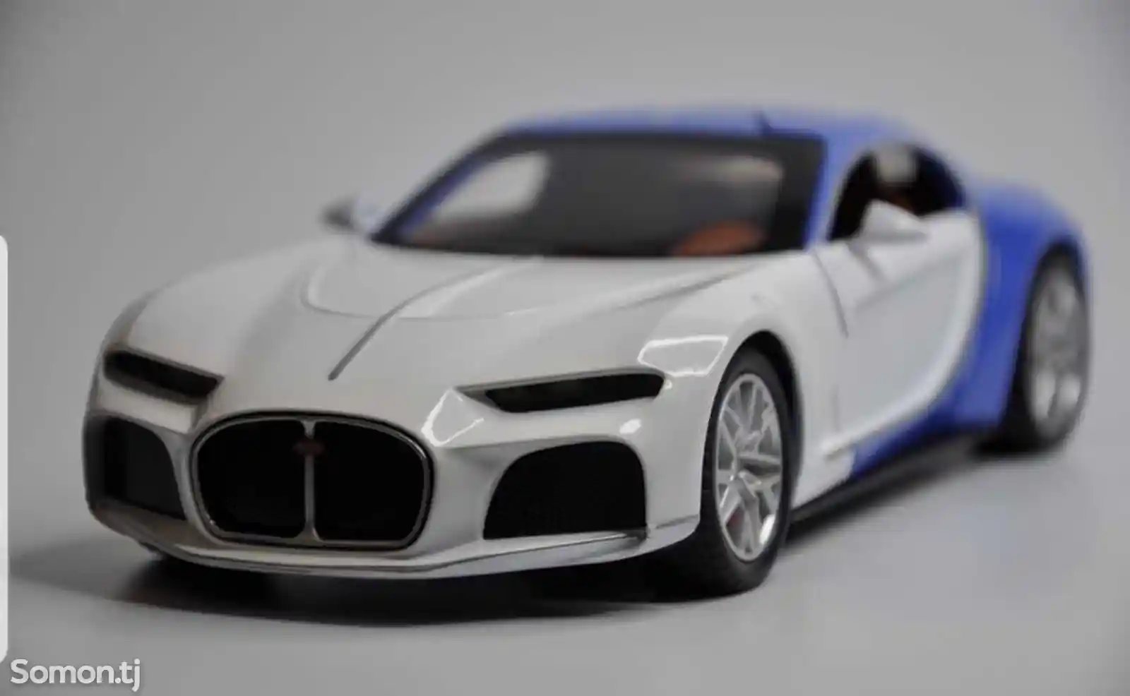 Модель автомобиля Bugatti Atlantic металл-9