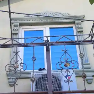 Фасадный декор из пенопласта для окна и двери на заказ