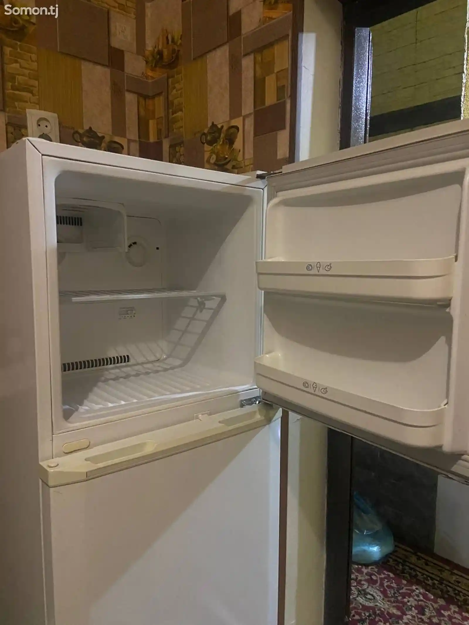 Холодильник Lg-9