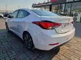 Hyundai Elantra, 2014-3