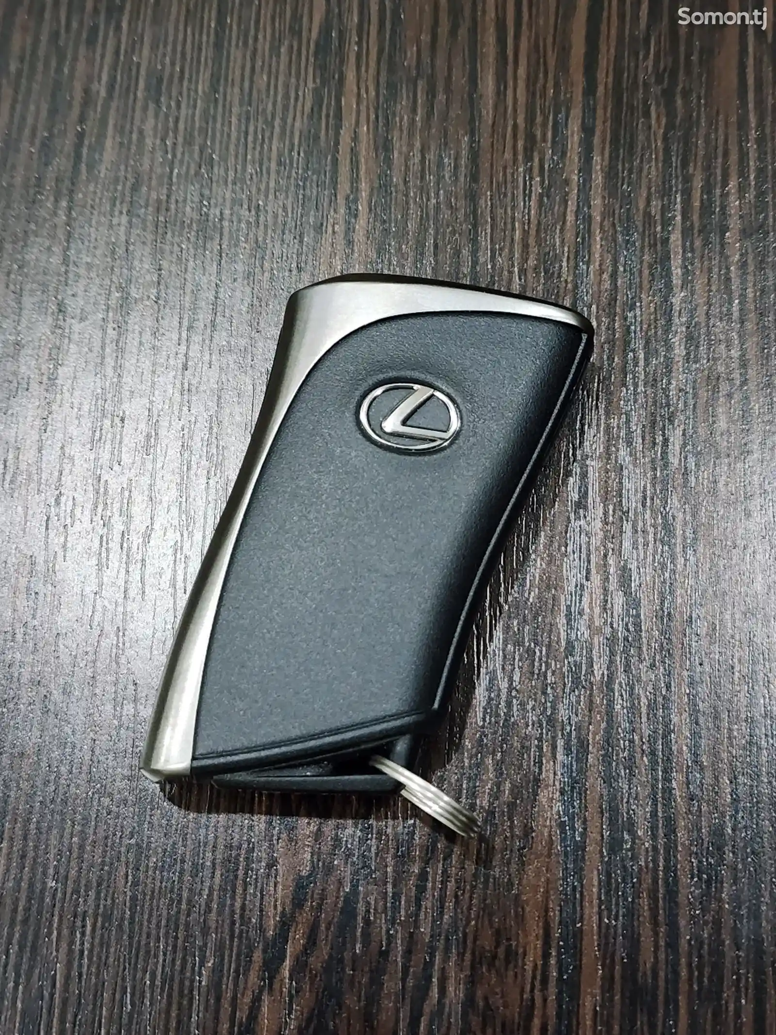 Ключ Lexus-1