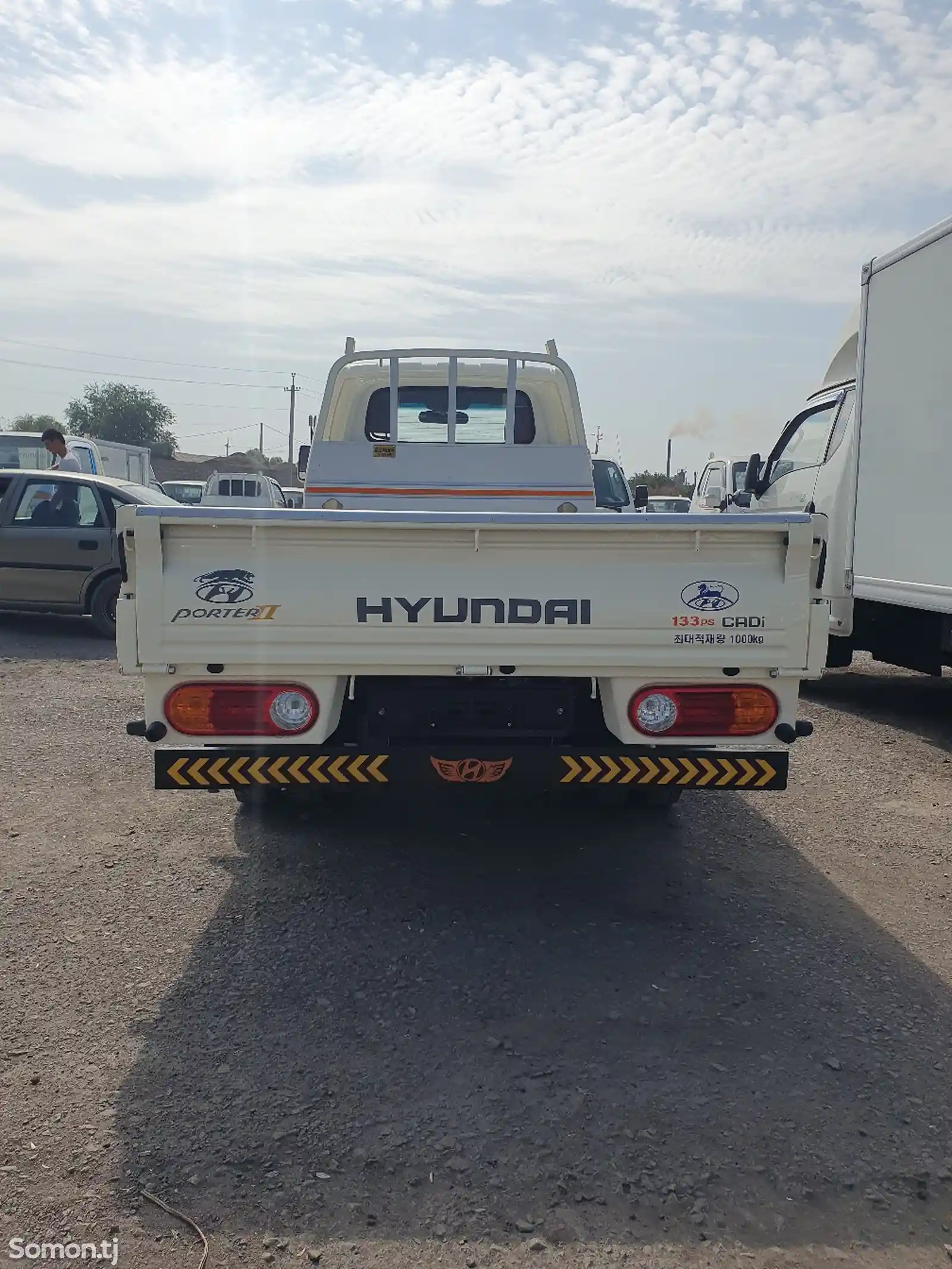 Бортовой автомобиль Hyundai Porter, 2015-3