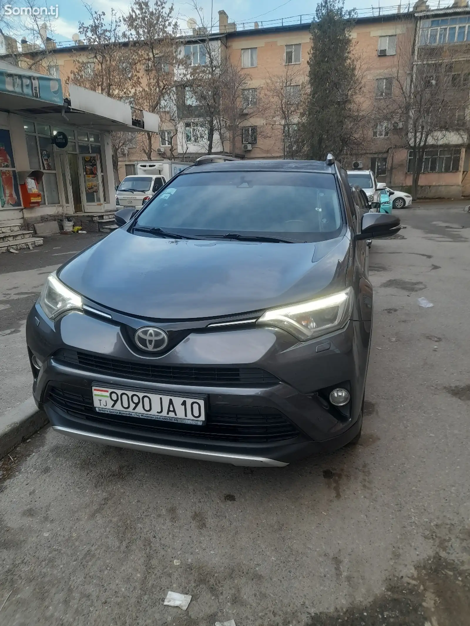 Toyota RAV 4, 2018-1