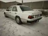 Mercedes-Benz W124, 1990-5