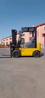 Погрузчик Forklift-2