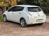 Nissan Leaf, 2011-6