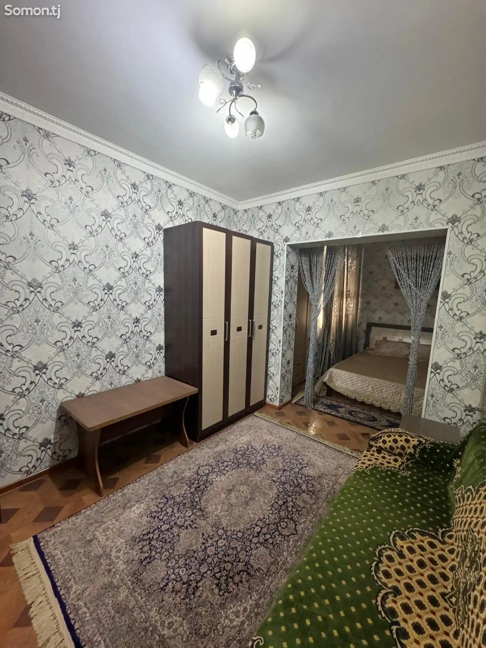 3-комн. квартира, 1 этаж, 80 м², Сомони-3