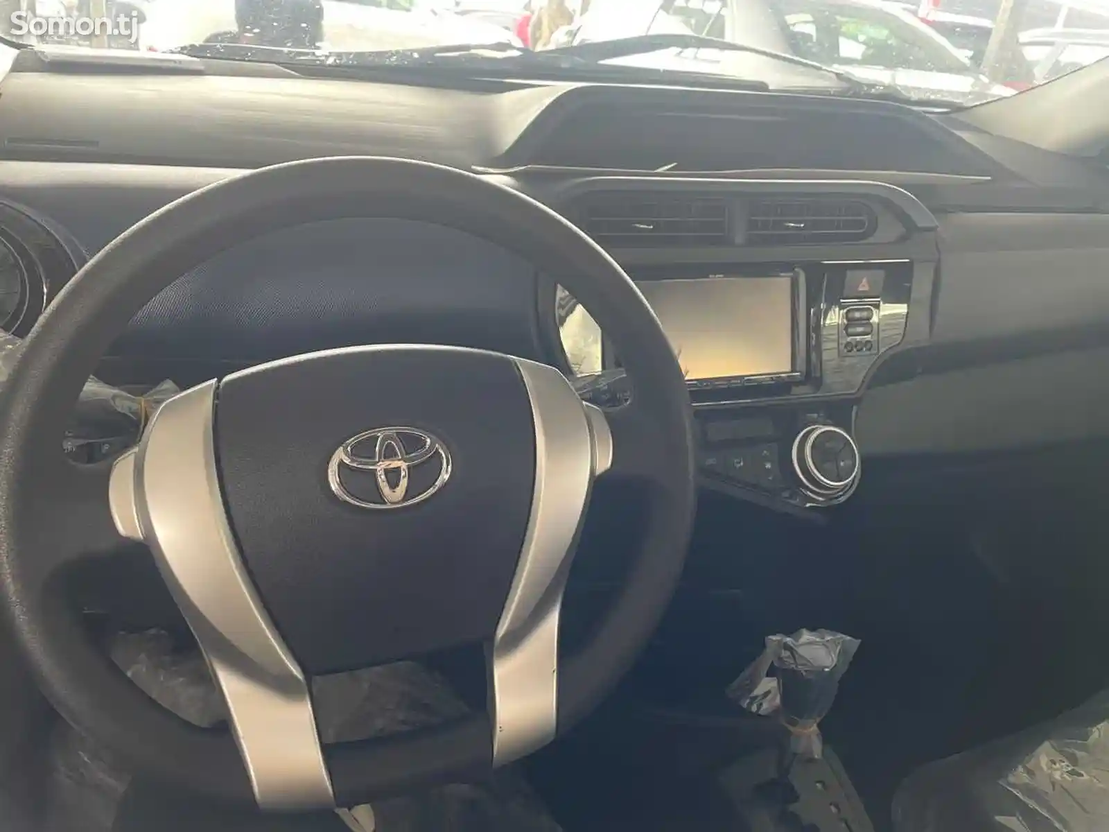 Toyota Aqua, 2015-3