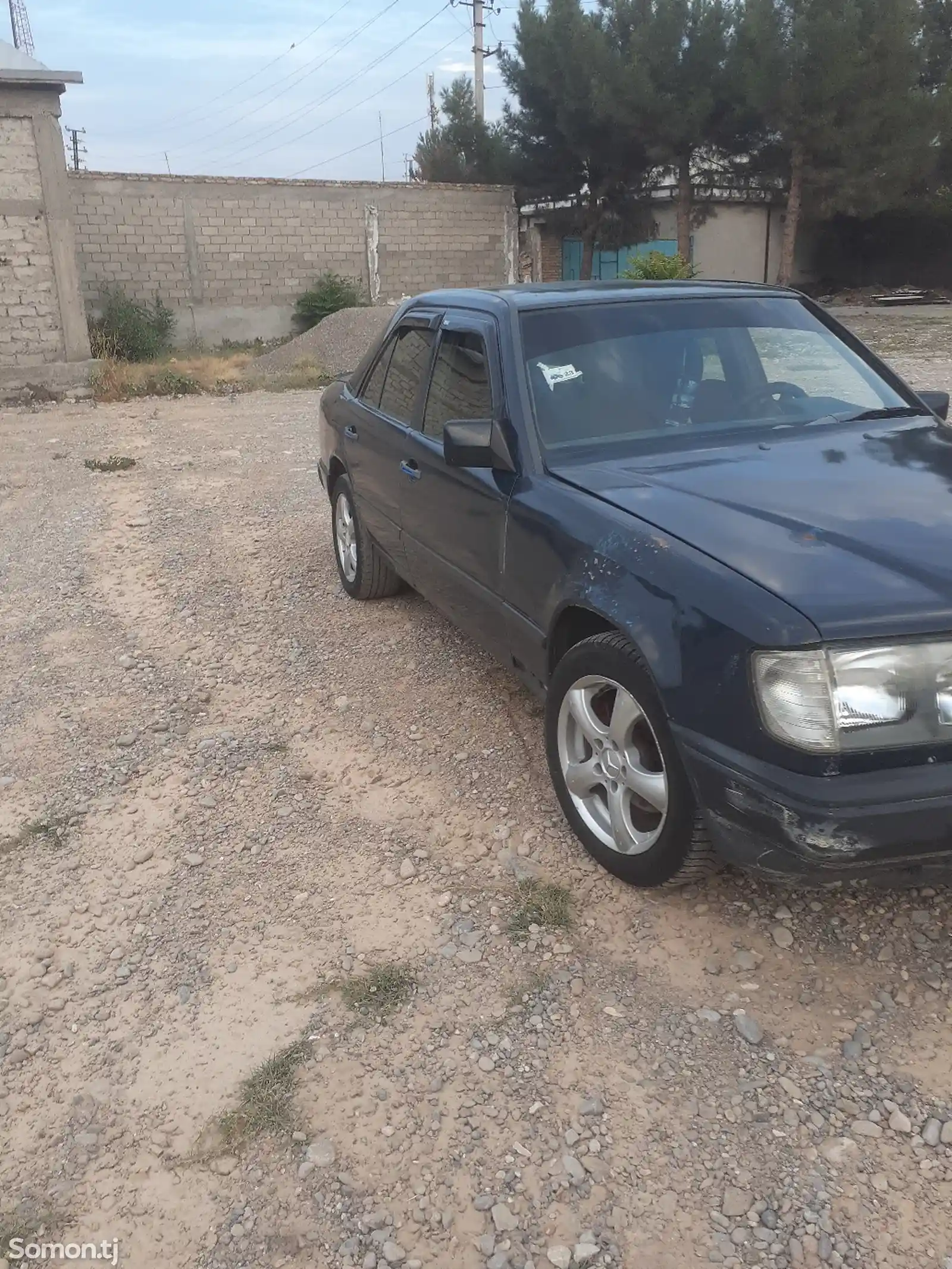 Mercedes-Benz W124, 1989-5