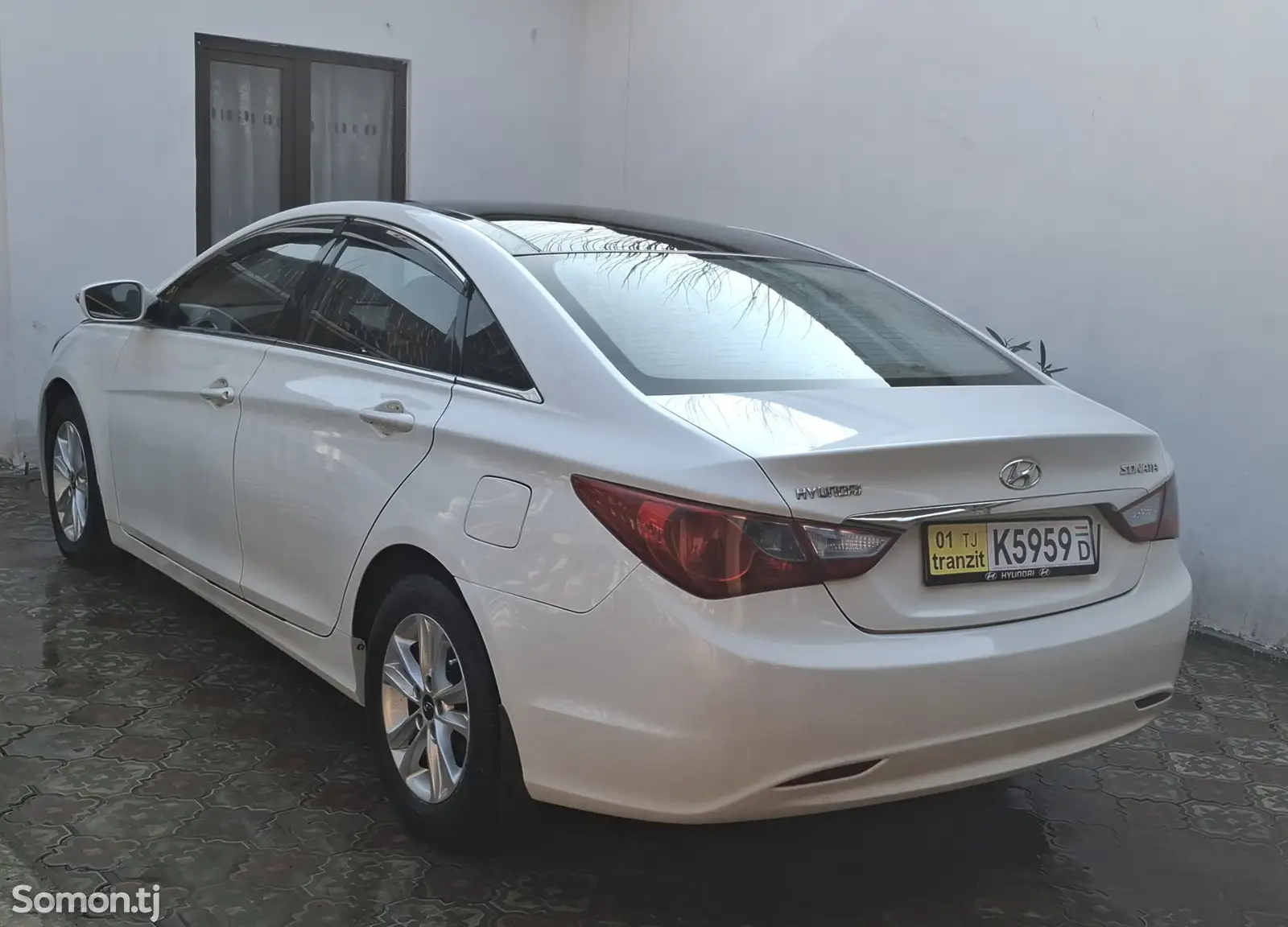 Hyundai Sonata, 2011-1