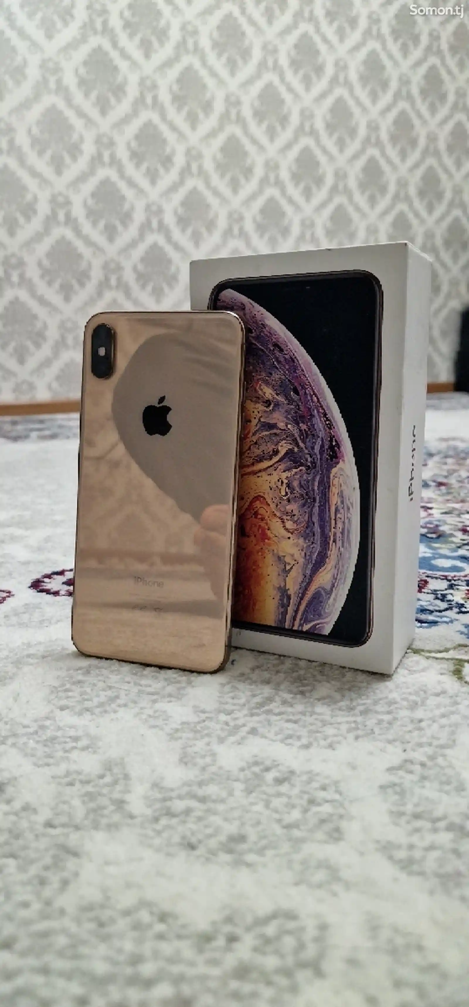 Apple iPhone Xs Max, 64 gb, Gold-1