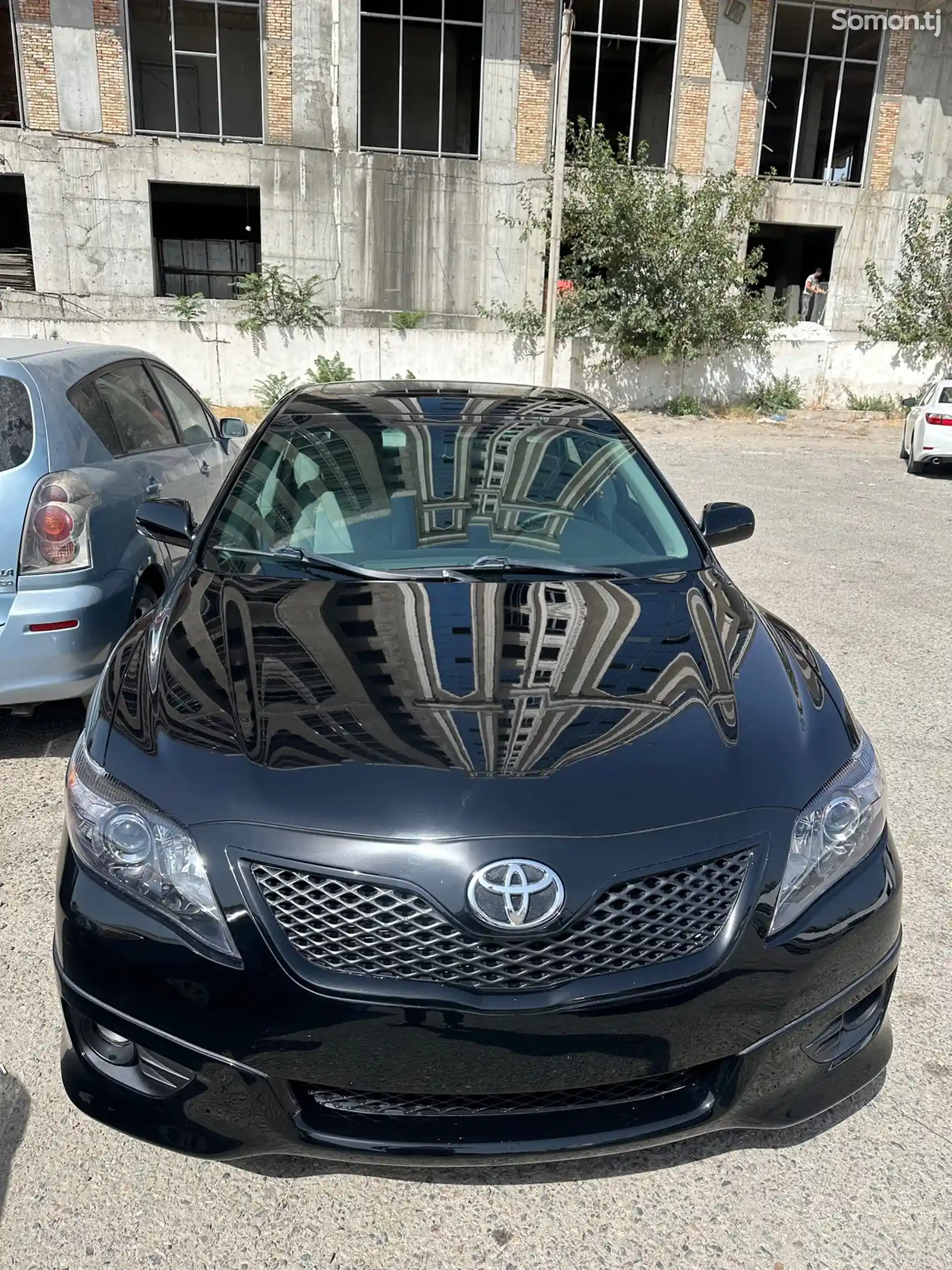 Toyota Camry, 2010-1