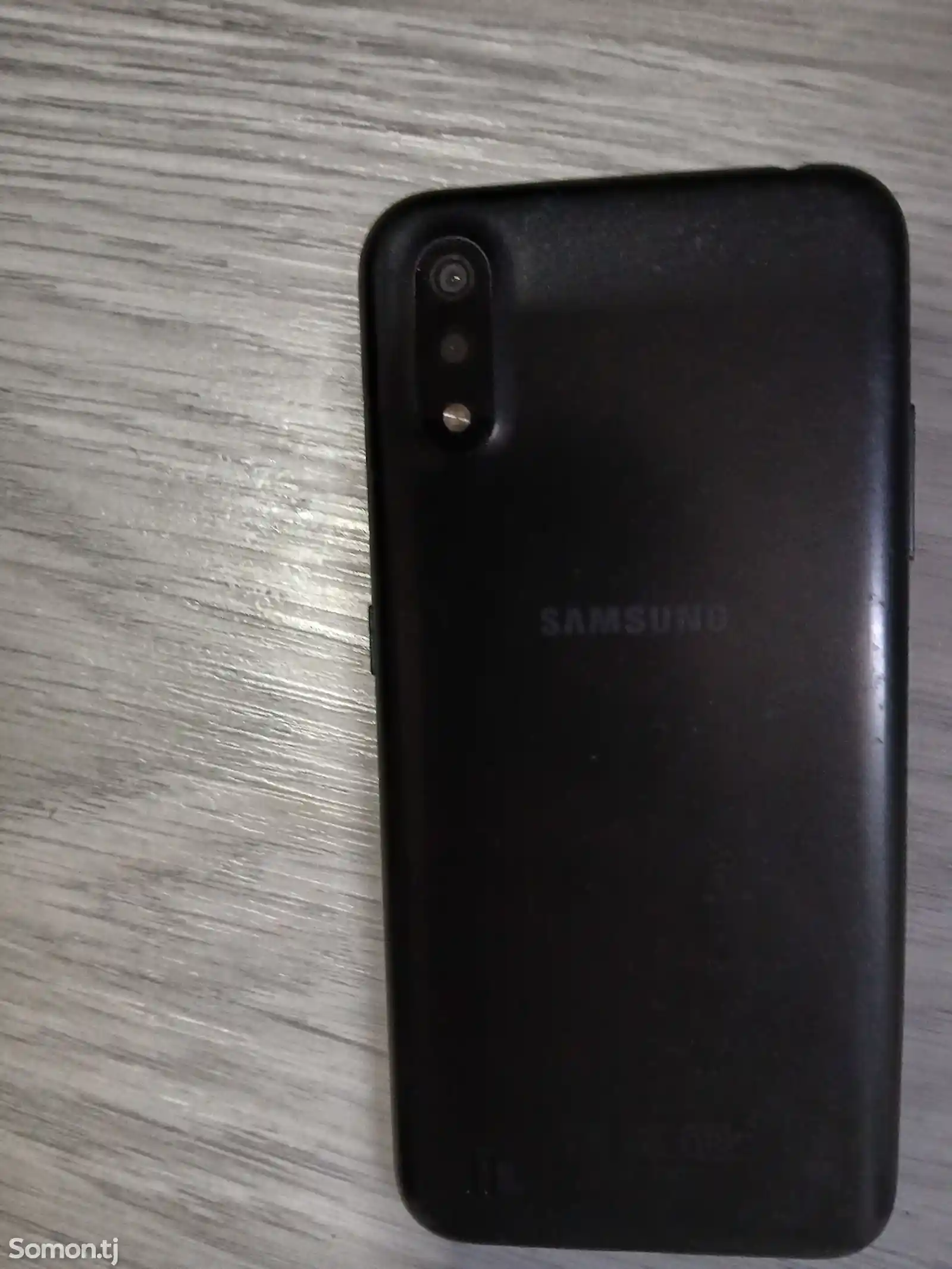 Samsung Galaxy А01-4