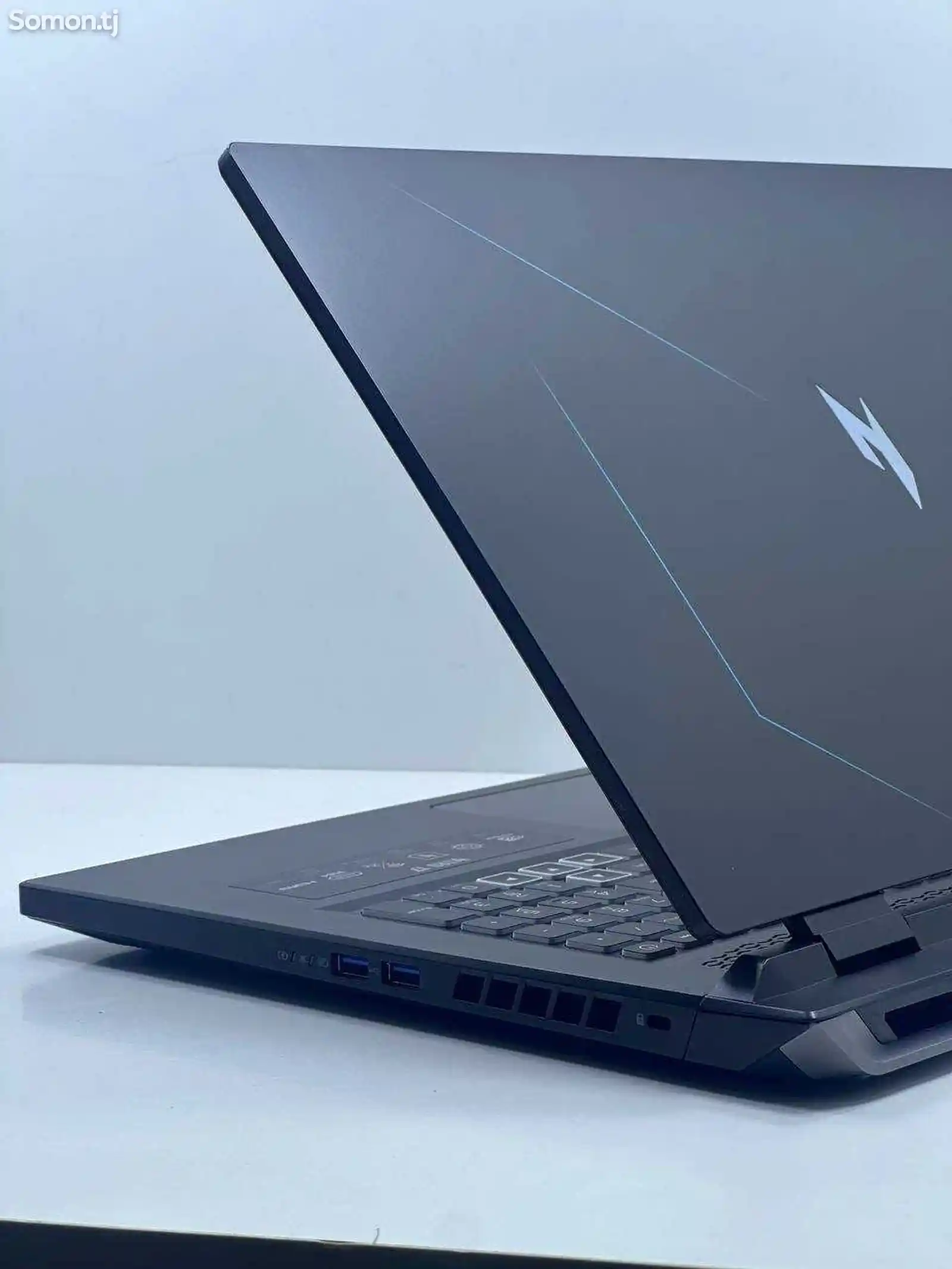 Ноутбук Acer Nitro 17/AMD Ryzen 7-7840HS-5
