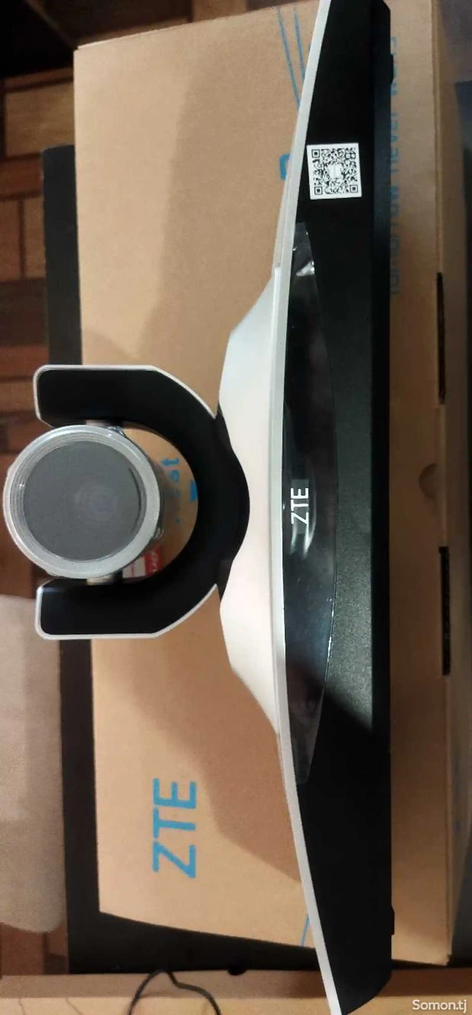 Сетевая камера для видеоконференции ZTE ZVX10-4