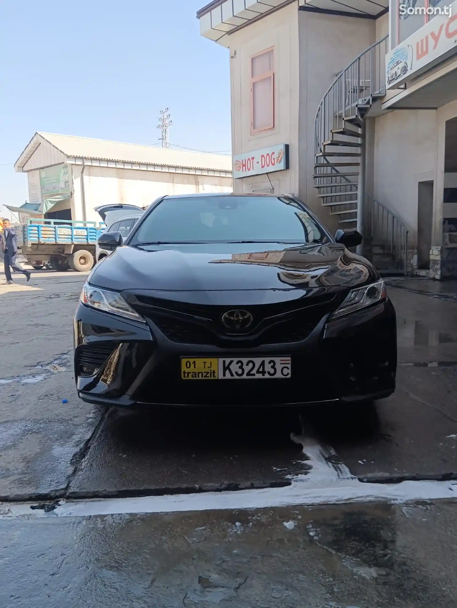 Toyota Camry, 2018-5